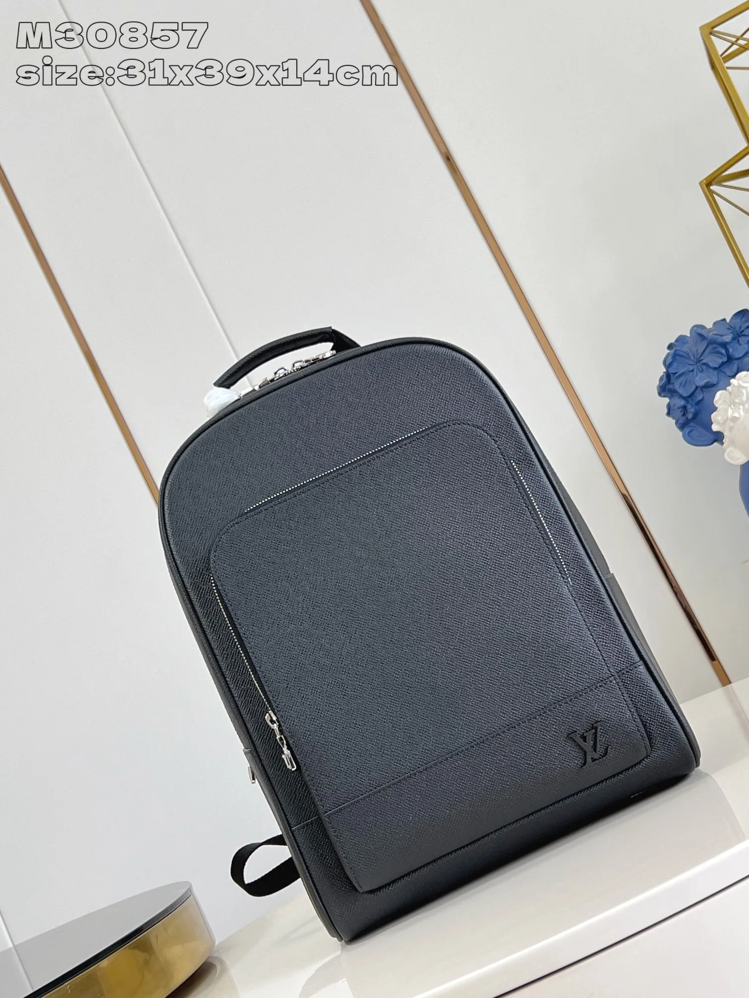 Adrian Backpack Taiga Leather Black