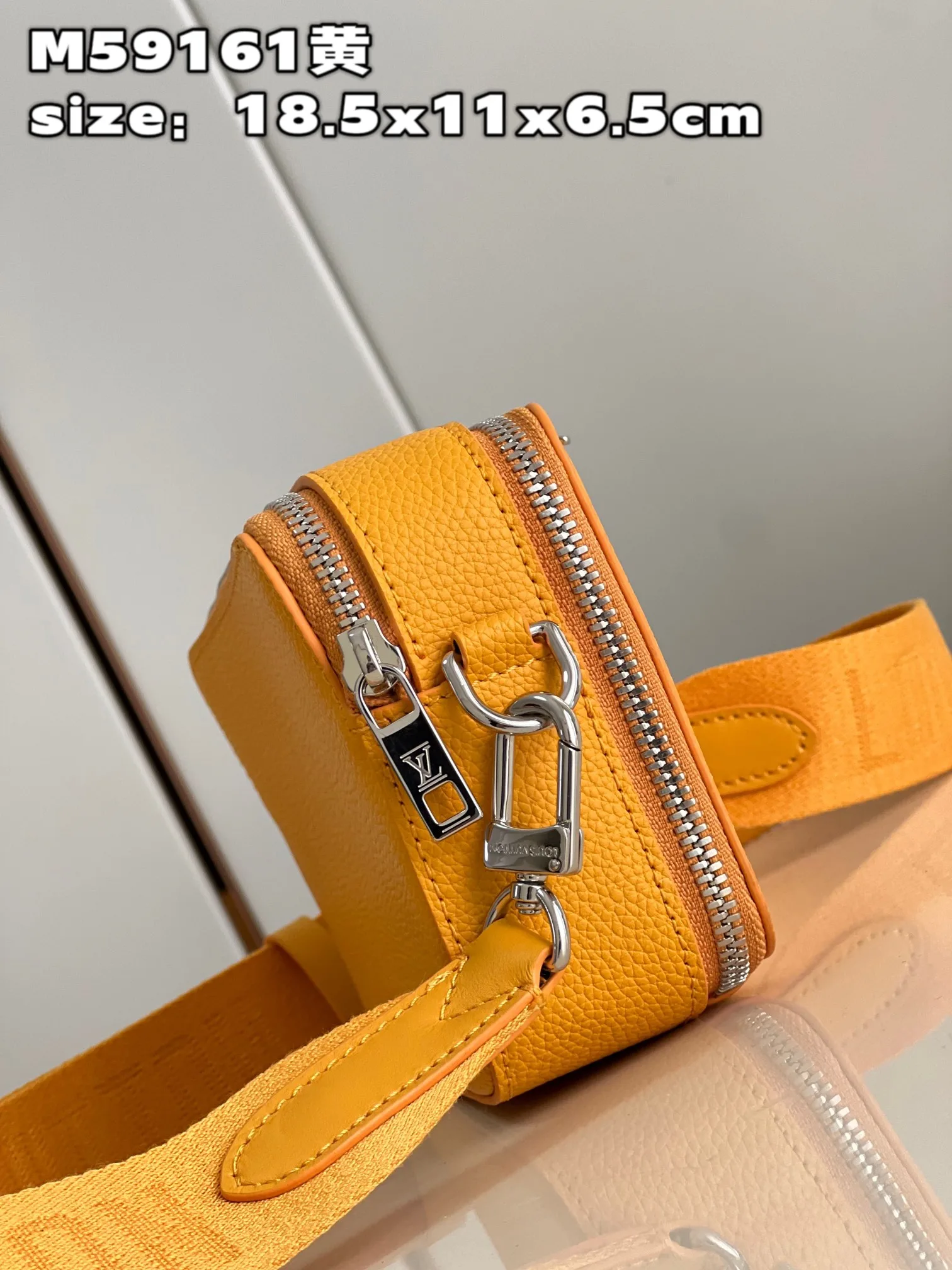 Alpha Wearable Wallet