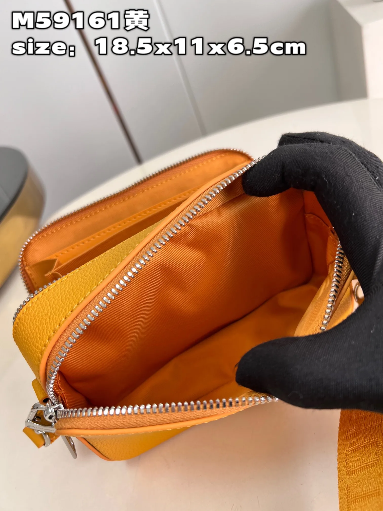 Alpha Wearable Wallet