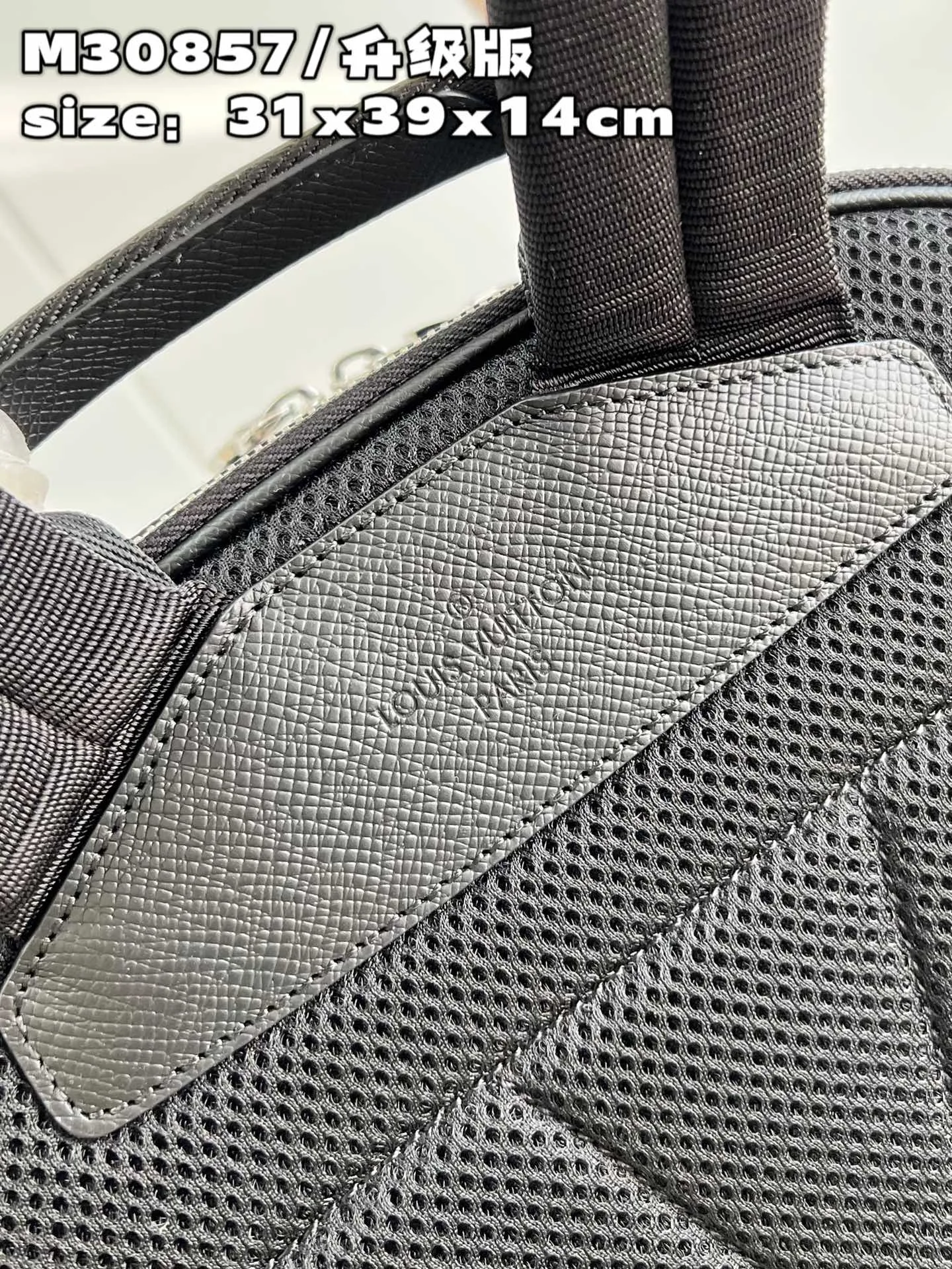 Avenue Backpack Taiga Black
